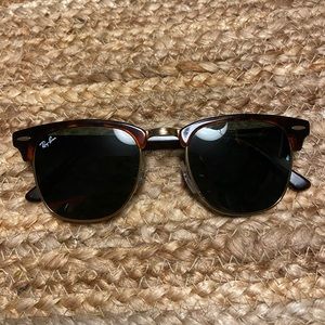 Used Ray-bans sunglasses